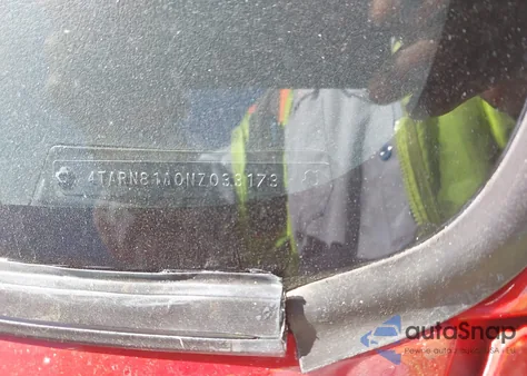 1992 Toyota Pickup 1/2 Ton Short Whlbase Stb z USA, uszkodzony, nr VIN 4TARN81A0NZ033173